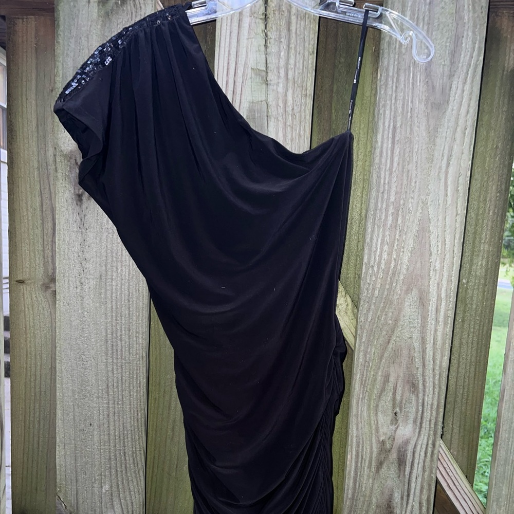 Forever 21 Black One Shoulder bodycon dress - Picture 7 of 8